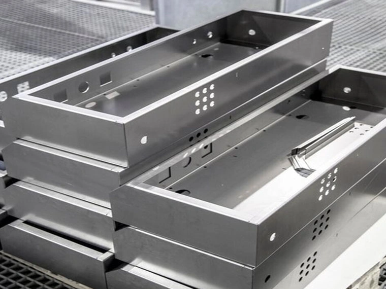 laser welding in metal fabrication factory