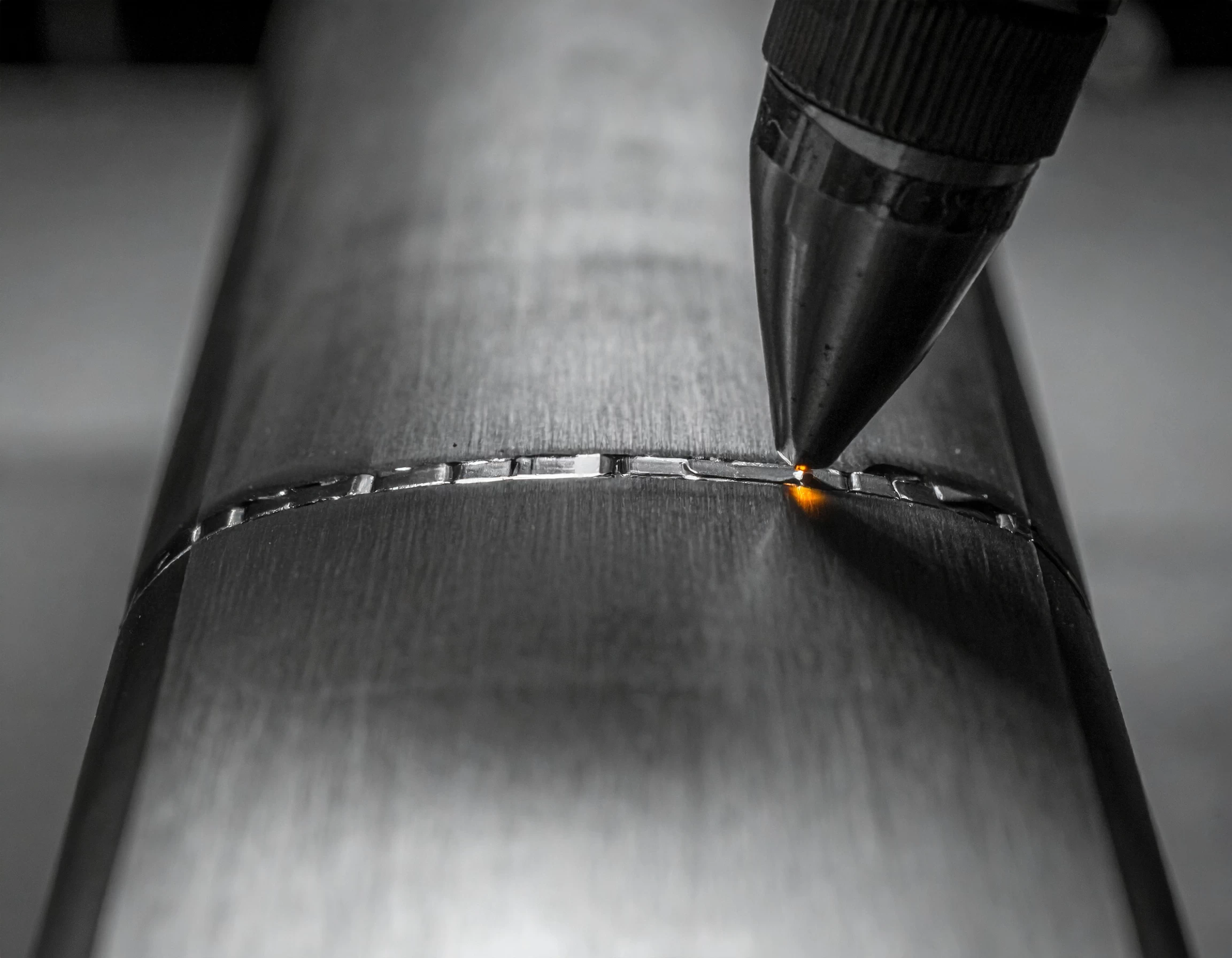 Nickel Alloy Laser Welding: Key Parameters & Challenges 1 nickel-alloy-laser-welding-key-parameters-challenges